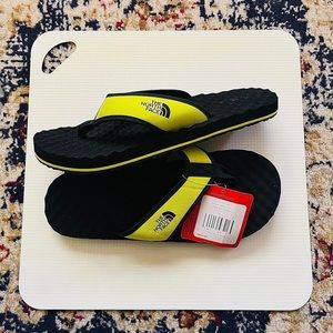 North Face Base Camp Flip-Flop II mens size 10